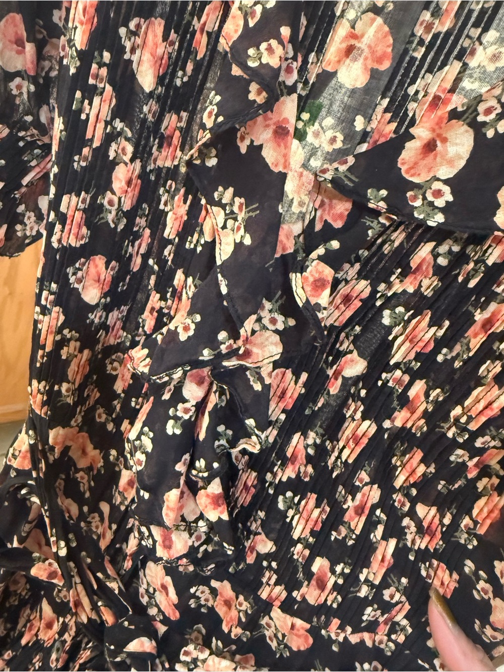 Doen Black Maxi Dress with Pink Floral Print - Picture 4 of 7